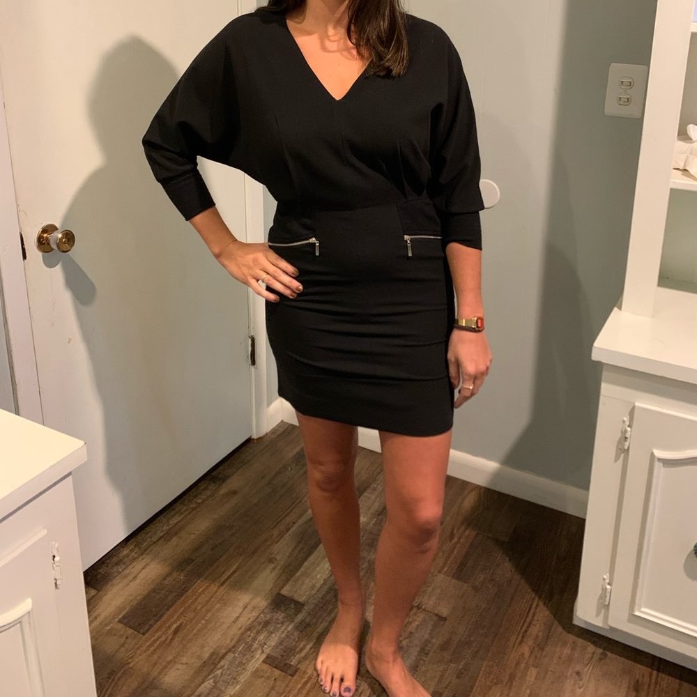 Black 3/4 length sleeve dress! Size M NWOT